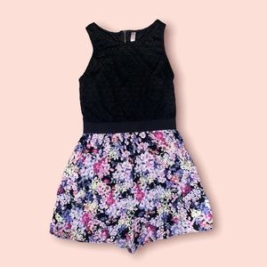 Flowy Romper with pockets!
